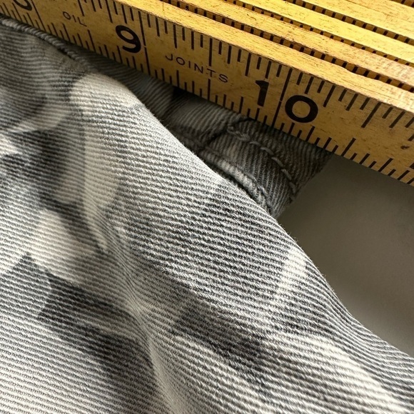 MICHAEL Kors MK floral Grey pants Jeans size 14 - Picture 11 of 11